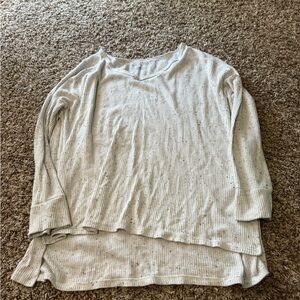 American Eagle Outfitters Cream Asymmetrical 3/4 Sleeve Sweater